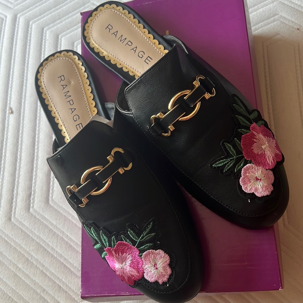 Brand new floral loafers